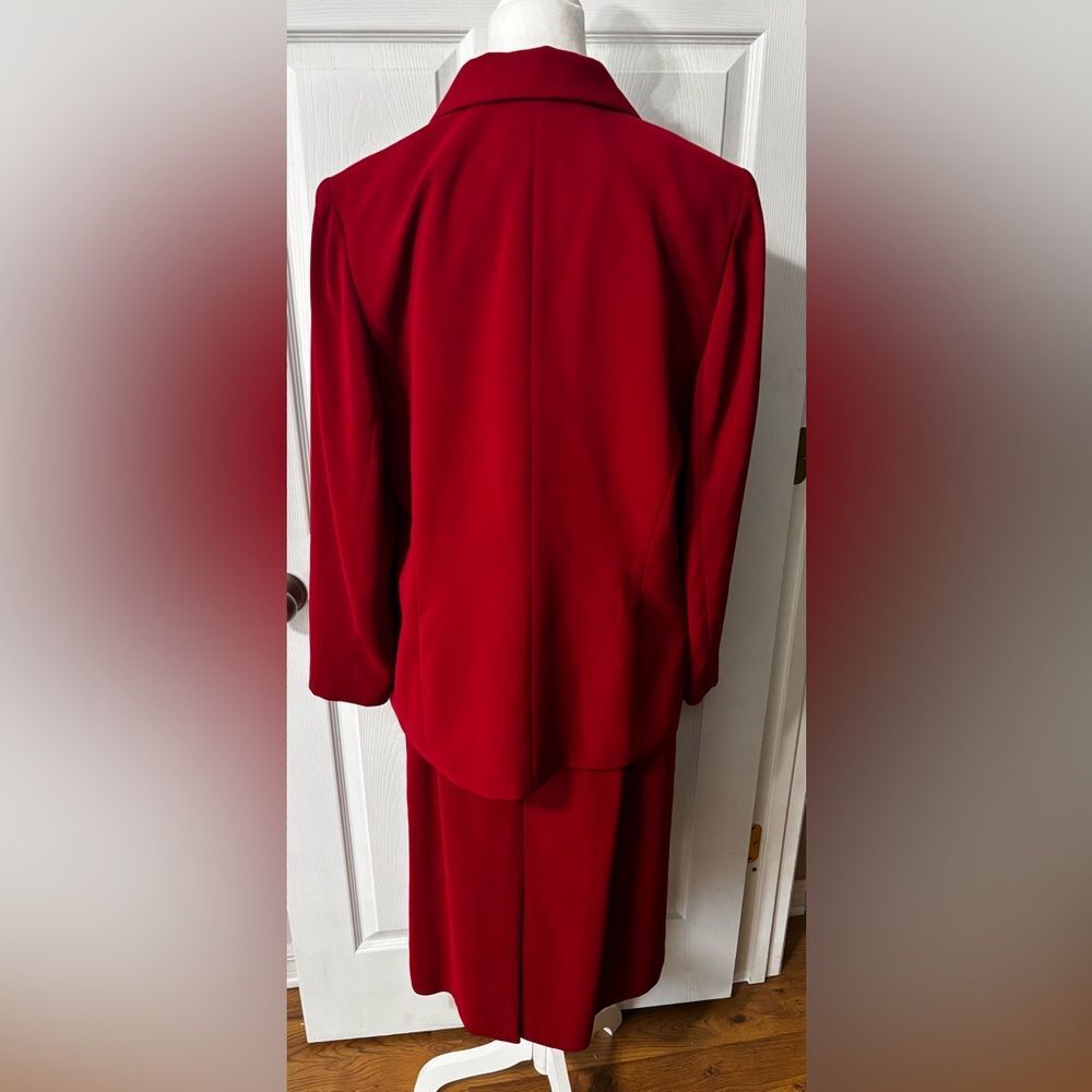 Le Suit Classic Skirt Suit Set Women's Size 14W Red Pockets Lined Holiday READ - Picture 5 of 16